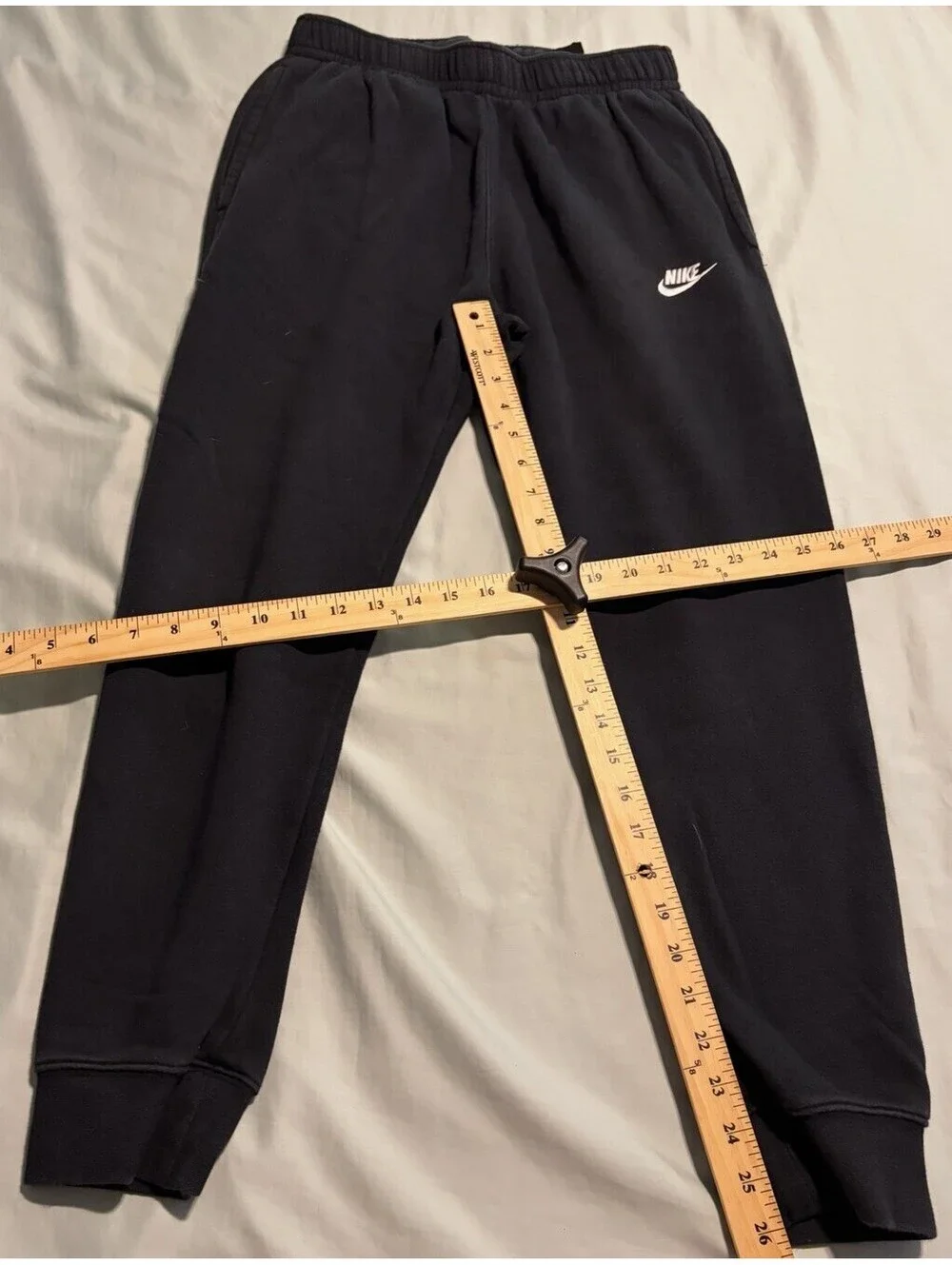 Nike Men’s Cuffed Sweatpants Standard Fit Taper Leg Regular Length  Black Med